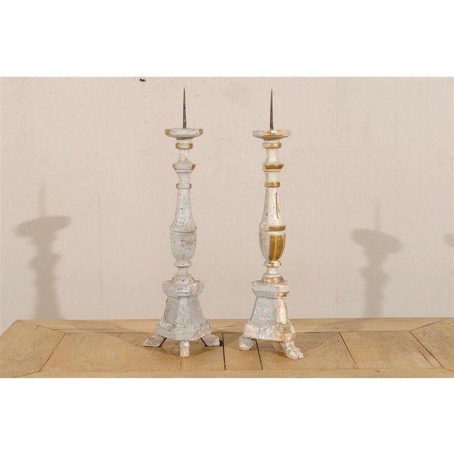 A Pair of Italian 19th Century Painted and Gilded Candlesticks on Tripod Feet For Sale - Image 4 of 8