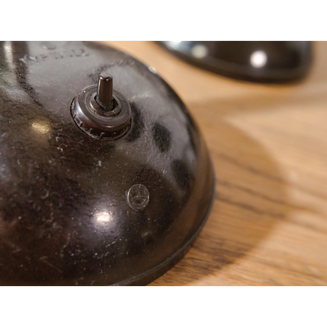 1950s Vintage Cole Bakelite Lamp by Eric Kirkman, 1950s, Set of 3 For Sale - Image 5 of 15