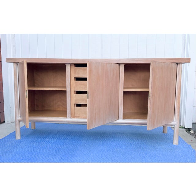 Beige Mid-Century Modern Credenza by T.H.Robsjohn Gibbings for Widdicomb For Sale - Image 8 of 12