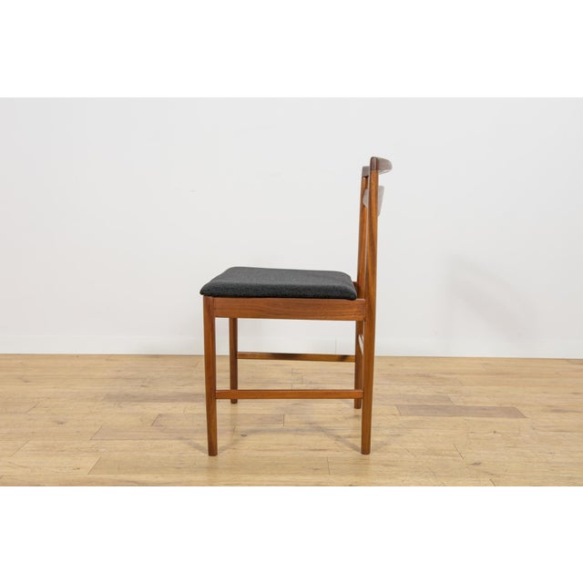 Mid-Century Model 9513 Dining Chairs by Tom Robertson for A.H. McIntosh & Co., United Kingdom, 1970s, Set of 8 For Sale - Image 9 of 18