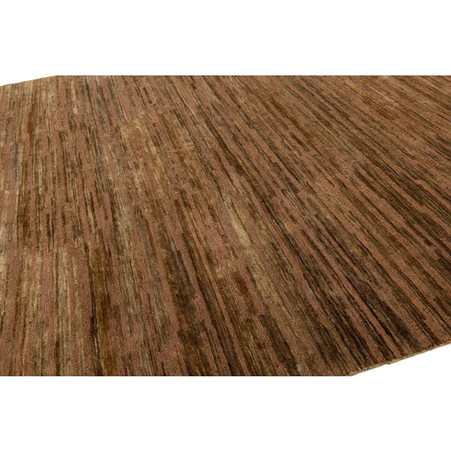 Textile 9 X 12 Contemporary Soumak Handmade Geometric Jute Rug in Tan Color For Sale - Image 7 of 11