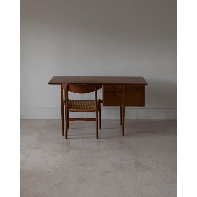 1950s 1950s Attributed to Kipp Stewart Three Drawer Writing Desk for Glenn of Ca, Usa For Sale - Image 5 of 9