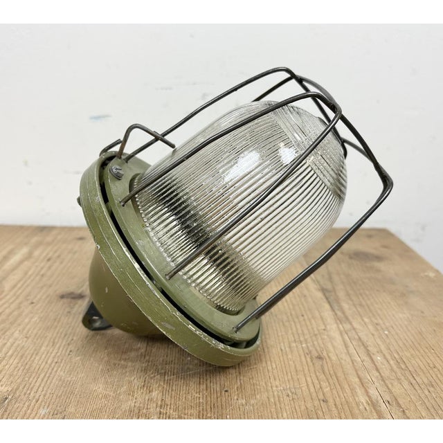 Green Industrial Bunker Light from Polam Gdansk, 1970s For Sale - Image 10 of 16