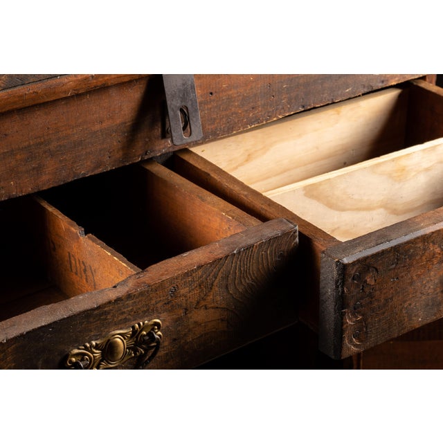 Early American Primitive Pine Standing Clerk’s Desk and Cabinet For Sale - Image 9 of 9
