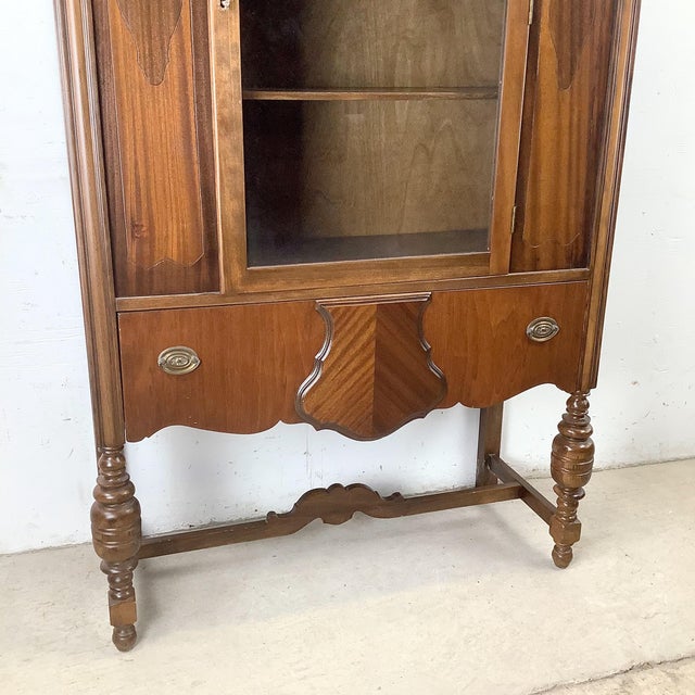 Early 20th Century Glass-Front Display Cabinet With Decorative Detailing For Sale - Image 4 of 12