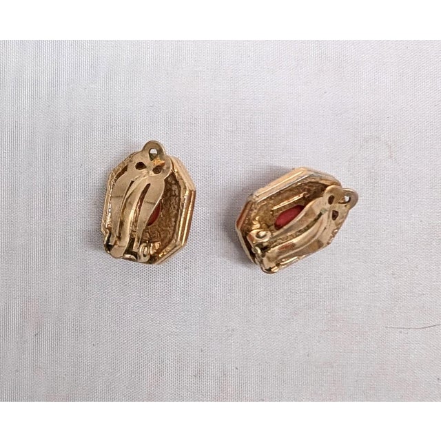 Vintage 1960s Signed Panetta Goldtone Cabochon Faux-Coral & Clear Rhinestone Clip Earrings-2 Pieces For Sale - Image 9 of 9