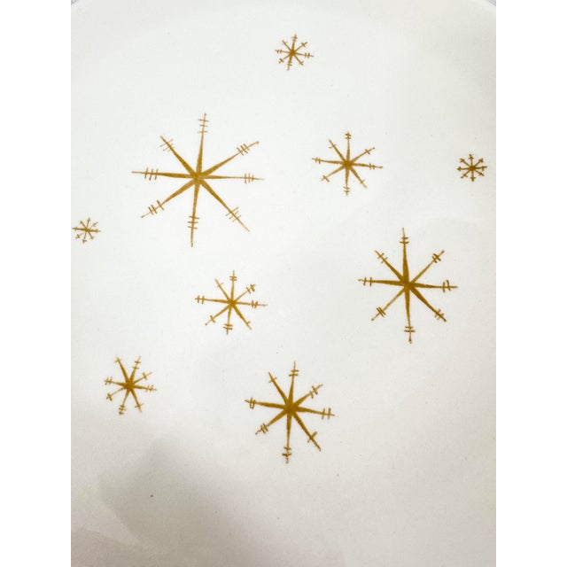Ceramic Vintage Mid-Century Modern Royal China “Star Glow” Dinner Plates - Set of 13 For Sale - Image 7 of 9