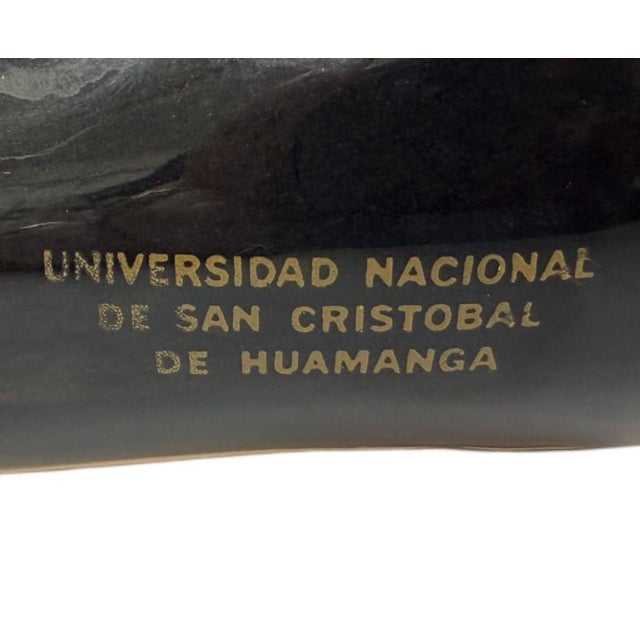Mid-Century Modern Glossy Black Ceramic Abstract Kneeling Female Figurine - Peruvian Institutional Commemorative Sculpture For Sale - Image 6 of 6