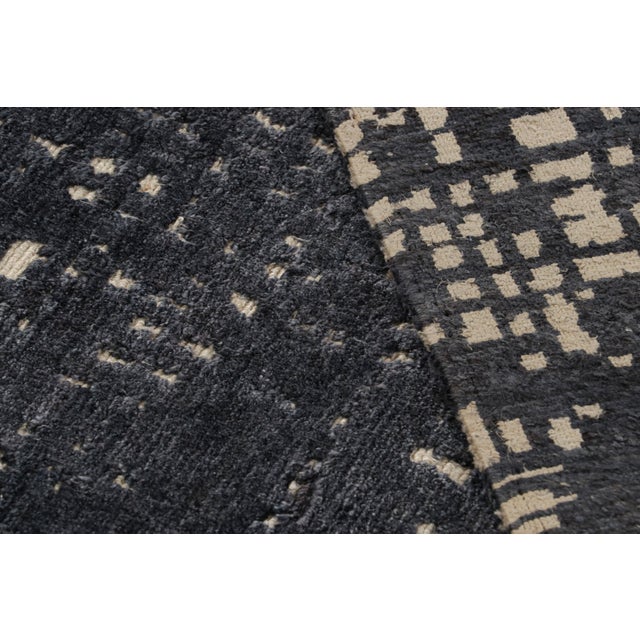 Textile Rug & Kilim’s Contemporary Rug in Grisailles Tones “City Lights” For Sale - Image 7 of 7