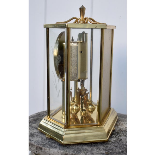 Share Welby Kieninger Obergfell Clock Vintage 400 Day Anniversary Brass Hexagon Glass For Sale - Image 9 of 17