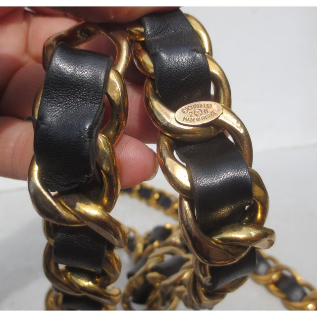 Chanel Leather and Chain Belt Circa 1993 For Sale - Image 10 of 10