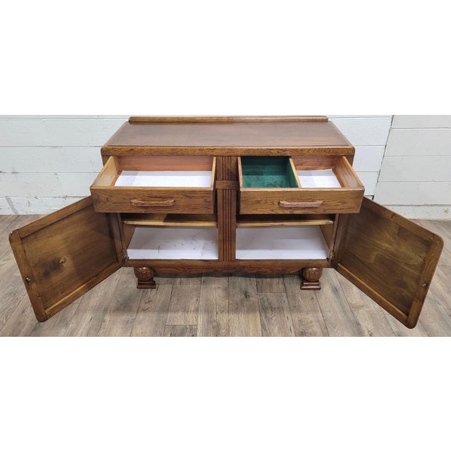 1930s Vintage Art Deco Oak Sideboard Buffet Server For Sale - Image 5 of 10