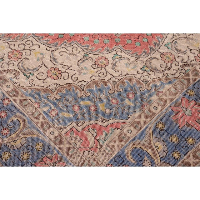Art Nouveau 1990's Vintage Coral/Blue Wool Rug - 9'5'' X 12'7'' For Sale - Image 4 of 10