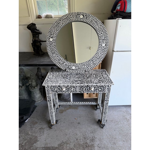 Indian Aditya Handicrafts Indian Black & White Bone Inlay Dressing Table & 32.75” Round Mirror, 2021 For Sale - Image 3 of 13