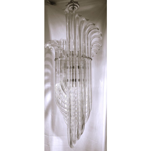 Mid-Century Modern 1970s Large 50 Inch Tall Mid-Century Modern Lucite and Chrome Waterfall U-Shaped Chandelier For Sale - Image 3 of 15