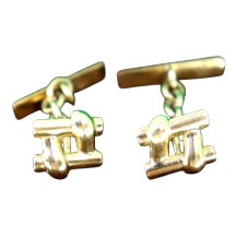 Gold Cufflinks in Cardinal and Cut-Out Caps, Set of 2 For Sale