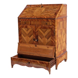 Rococo Writing Desk in Walnut and Plum Wood, Italy, 1770s For Sale