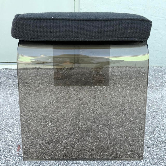 Mid Century Modern Smoked Lucite Waterfall Bench With Black Cushion For Sale In West Palm - Image 6 of 10