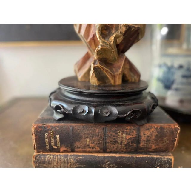 Wonderful old Asian lamp, likely dating back to the early part of the 19th century, it depicts the goddess of mercy,...