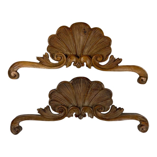 Italian Architectural Wood Carvings of a Shell Set of 2 For Sale