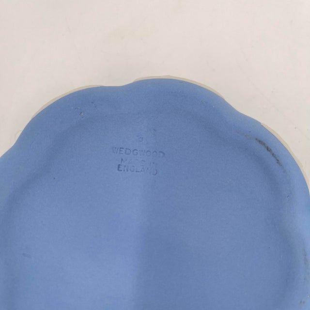 Vintage Wedgwood Blue Jasperware Trinket Box, Ulysses Chariot Scene For Sale - Image 10 of 10
