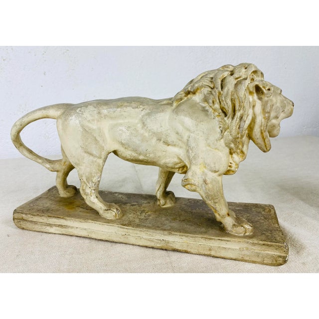 American Vintage Mid Century Plaster Lion Sculpture. For Sale - Image 3 of 8