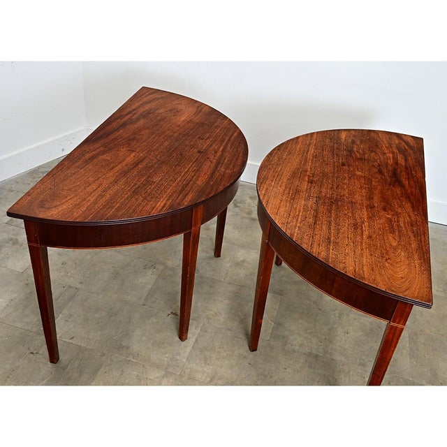 Early 19th Century Pair of 19th Century English Mahogany Console Tables For Sale - Image 5 of 17