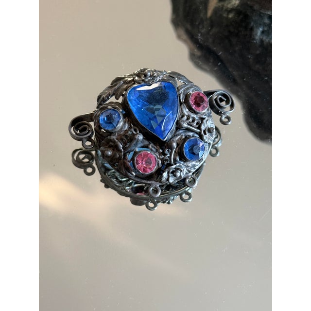 Coro 1940s Hobé Sterling Silver Floral Brooch With Pâte De Verre and Rhinestone Accents For Sale - Image 4 of 9