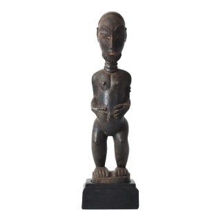 Early 20th Century Baule Wood Bearded Female Figurine On Base Côte d'Ivoire For Sale