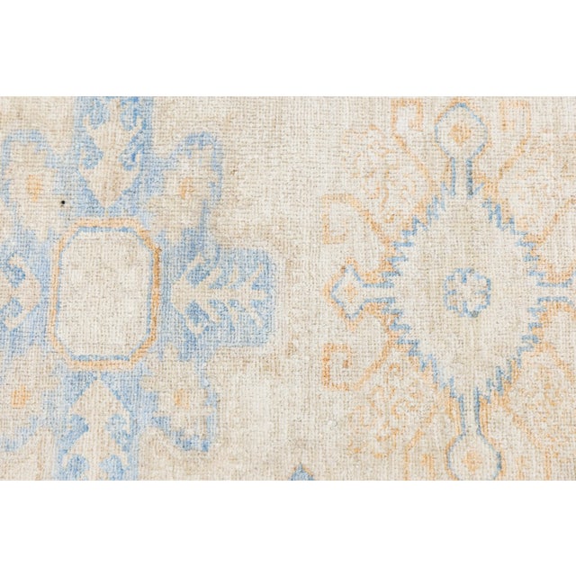 Textile 8x10 Neutral Elegance Hand-Knotted Peshawar Wool Rug – Muted Sky Blue & Ivory For Sale - Image 7 of 10