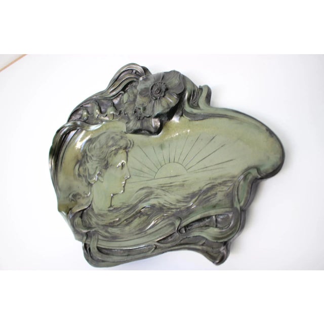 Green Mid-Century Wall Sculpture in Resin, 1950s For Sale - Image 8 of 13