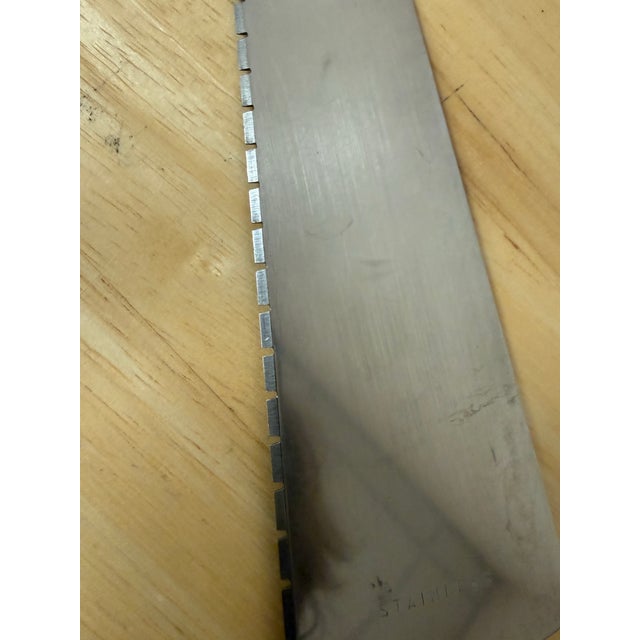 Brown 1950s Bakelite Cake Knife Server For Sale - Image 8 of 11
