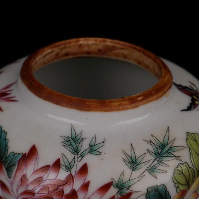Late 20th Century Small Chinese Famille Rose Chrysanthemum Porcelain Tea Caddy, Chinoiserie Lidded Ginger Jar For Sale - Image 5 of 9