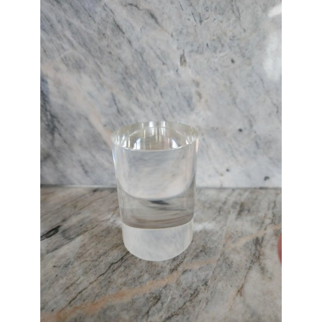 Modern Lucite Cylinder Paperweight Ideal sleek and modern vintage desk accessory approximately 3h x 2 diameter Preowned...