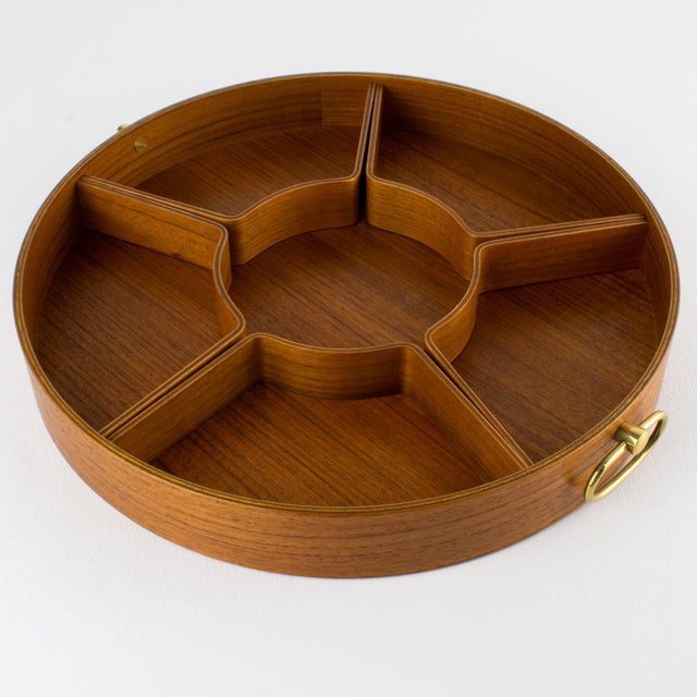 Mid-Century Modern Scandinavian Teak Serving Tray Box, circa 1960 For Sale - Image 9 of 14
