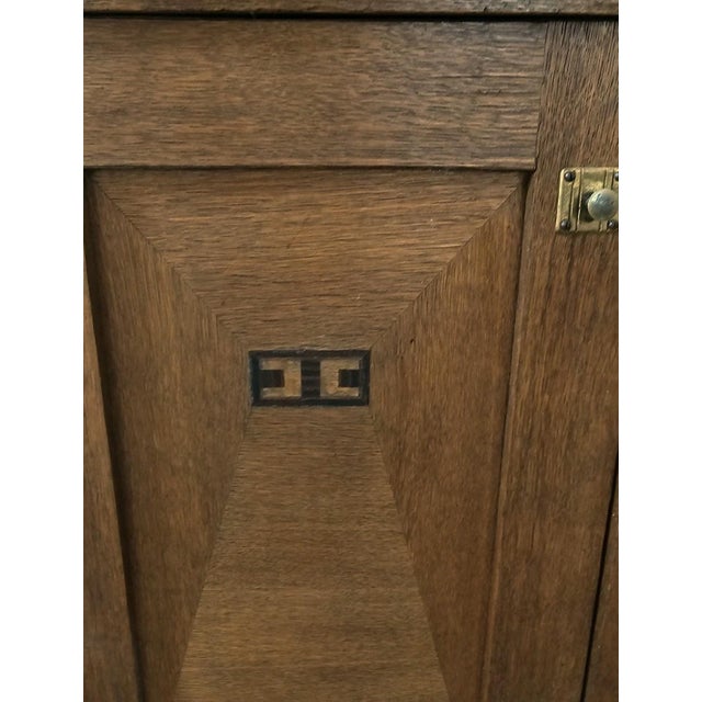 1930s French Oak Art Deco Nightstand Marble Top Bedside Cabinet End Table For Sale - Image 15 of 17