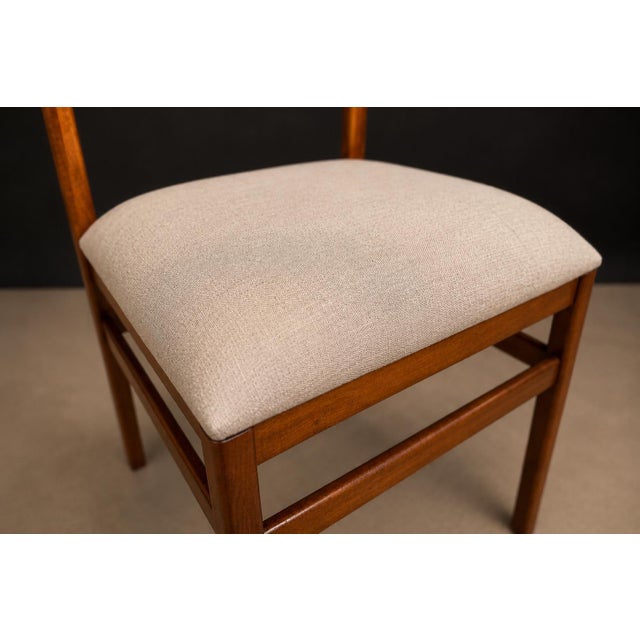 Brazilian Modern Set of Eight Chairs in Caviuna Wood & Linen, Alexandre Rapoport, 1960s For Sale - Image 10 of 16
