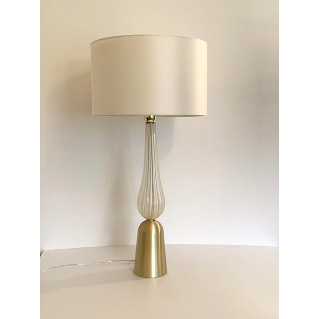 Contemporary White and Gold-Leaf Murano Glass Table Lamp With Shade For Sale - Image 10 of 11
