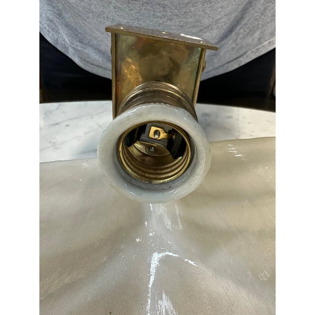 1950s Mid-Century Ercole Barovier Glass Leaf Sconce Barovier and Tosa Murano Sconce For Sale In Philadelphia - Image 6 of 9