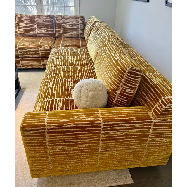 Holly Hunt Three-Piece Sectional in Rubelli Modern Art Patterned Velvet For Sale In New York - Image 6 of 14