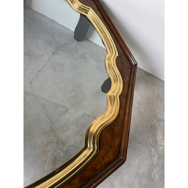 Baker Furniture Collector’s Edition Chinoiserie Octagonal Coffee Table With Brass & Glass Tray Top For Sale - Image 4 of 12