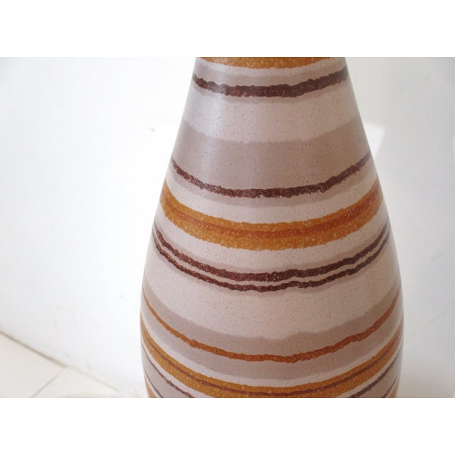 Mid Century Ceramic Table Lamp in the Style of Bitossi For Sale In Cincinnati - Image 6 of 12