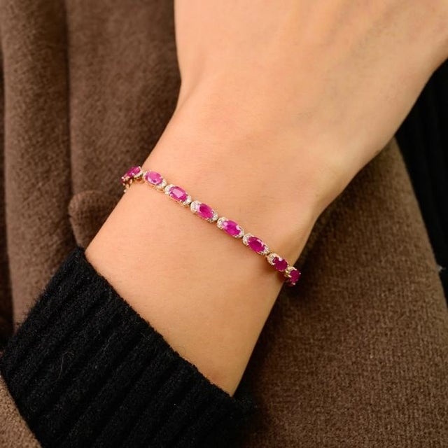 Ruby Red 7.67 Carat Natural Ruby Contemporary Tennis Bracelet in 14k Yellow Gold With Diamonds For Sale - Image 8 of 14