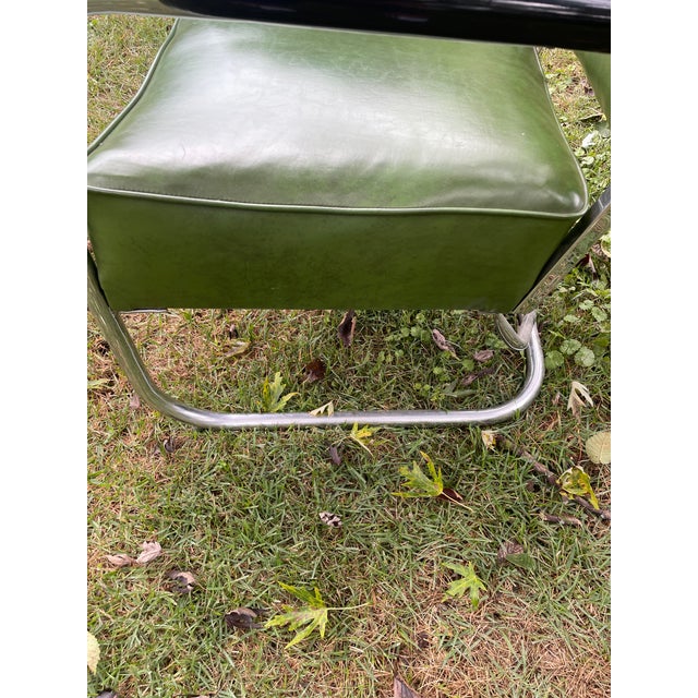 Art Deco 1930s Namco Art Deco Industrial Green Vinyl & Chrome Lounge Chair For Sale - Image 3 of 11