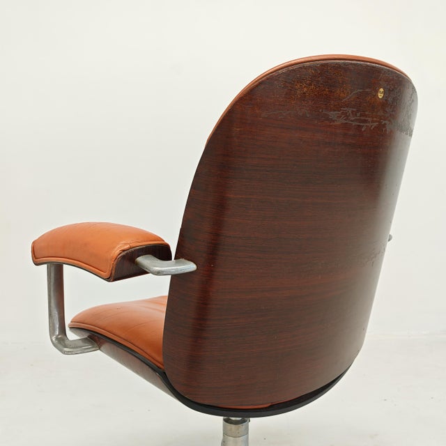 MIM Executive Chair with Wheels in Cognac Leather and Wood, 1970s For Sale - Image 18 of 18