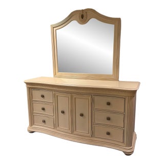 Stanley Furniture (Made in Usa) French Provincial Bedroom Dresser With Mirror For Sale