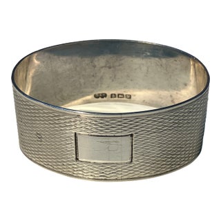 Vintage Deakin & Francis English Sterling Silver, Engine Turned Napkin Ring, Circa 1945 For Sale