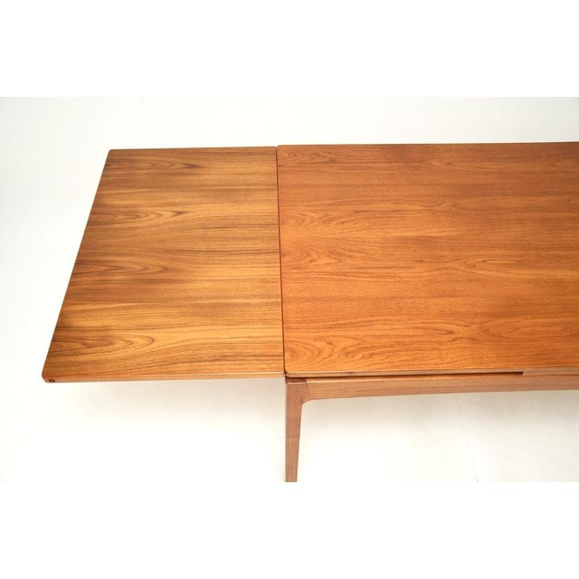 1960s Vintage Danish Extending Dining Table in Teak, 1960s For Sale - Image 5 of 10