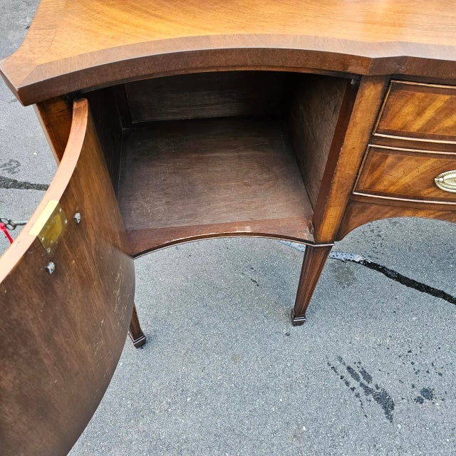 Antique Early 20th-Century English Georgian Style Inlaid Mahogany Sideboard W/Smoked Glass Top For Sale In Washington DC - Image 6 of 10