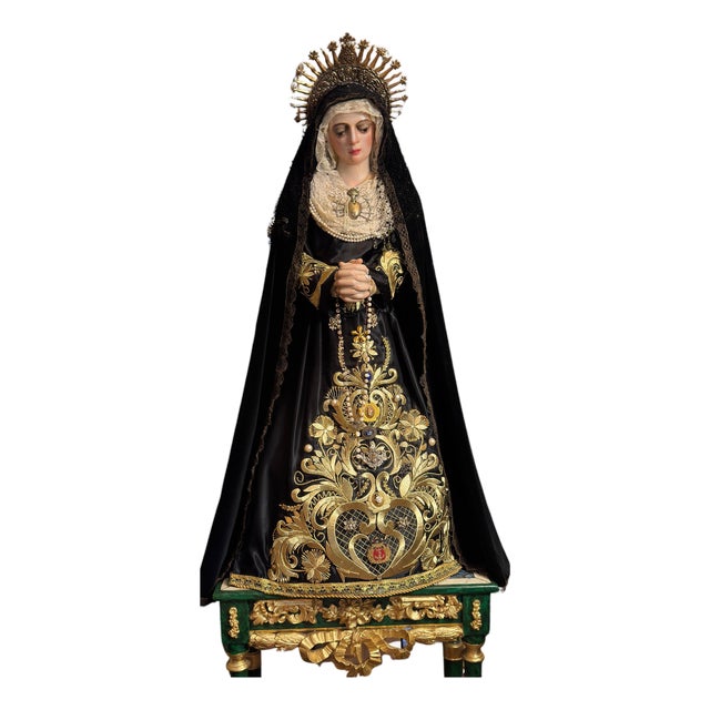 16th Century Castilian Virgin of Sorrow with 18th Century Silver Crown For Sale